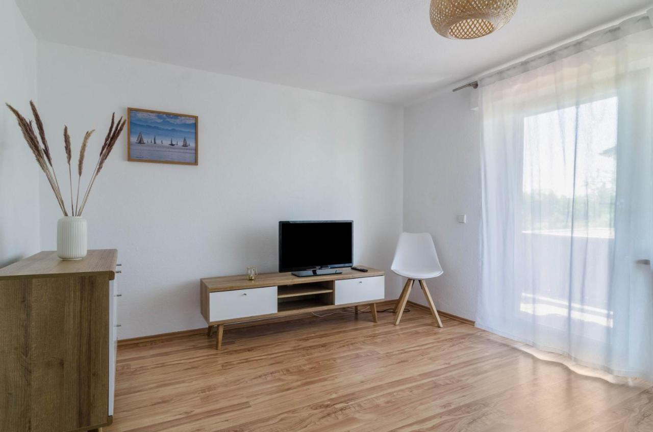 Ferienwohnung Zum Hecht ユーバーリンゲン エクステリア 写真