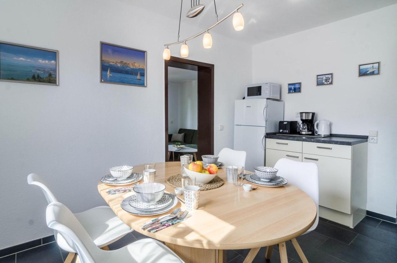 Ferienwohnung Zum Hecht ユーバーリンゲン エクステリア 写真